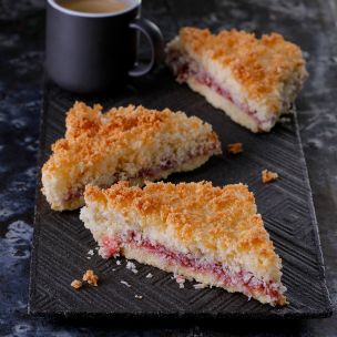 Mademoiselle Raspberry & Coconut Slice 1x12ptn