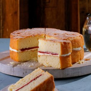 Mademoiselle Gluten Free Victoria Sponge Cake 1x14ptn