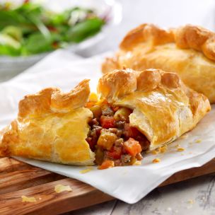 Wrights Beef & Vegetable Pasty 30x216g