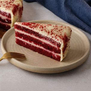 Letscake Red Velvet Cake (1.75kg) Pre-Sliced 1x14ptn