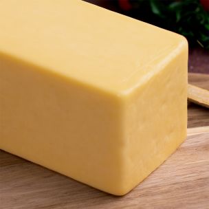 Vittorios Mild Block Coloured Cheddar Cheese (Nominal) 1x5kg