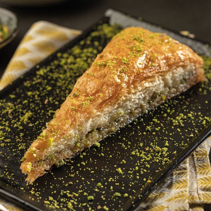 Letsdough Pistachio Baklava (20 Triangle Slices) 1x2.5Kg